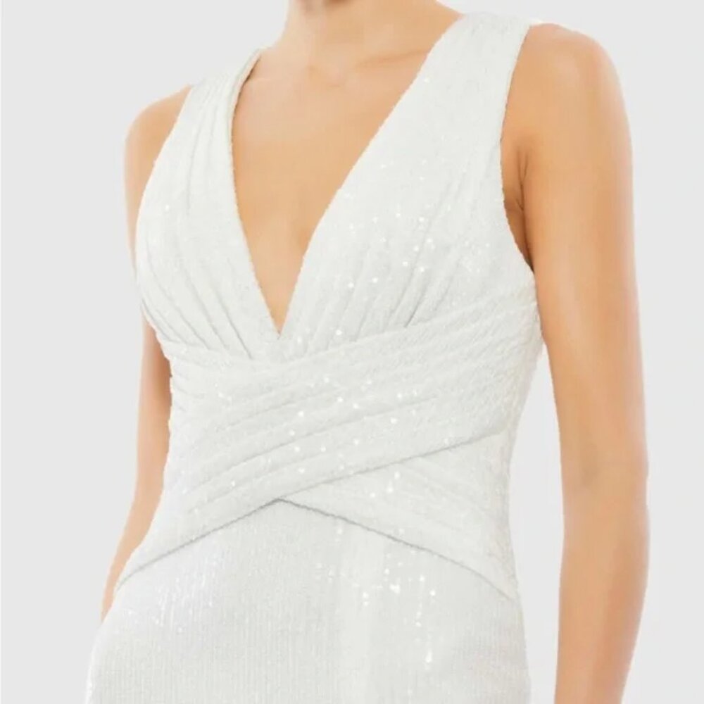 Mac Duggal White V-Neck Sequin Wrap Waist Gown 26598 Size 0,8,16 - Picture 3 of 4